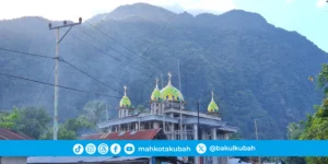 pemasangan kubah enamel desa maunori Kec keo tengah Kab Nagekeo NTT