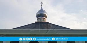 pemasangan kubah stainless diameter 3m di Meunasah Gampong Mancang pidie aceh_com