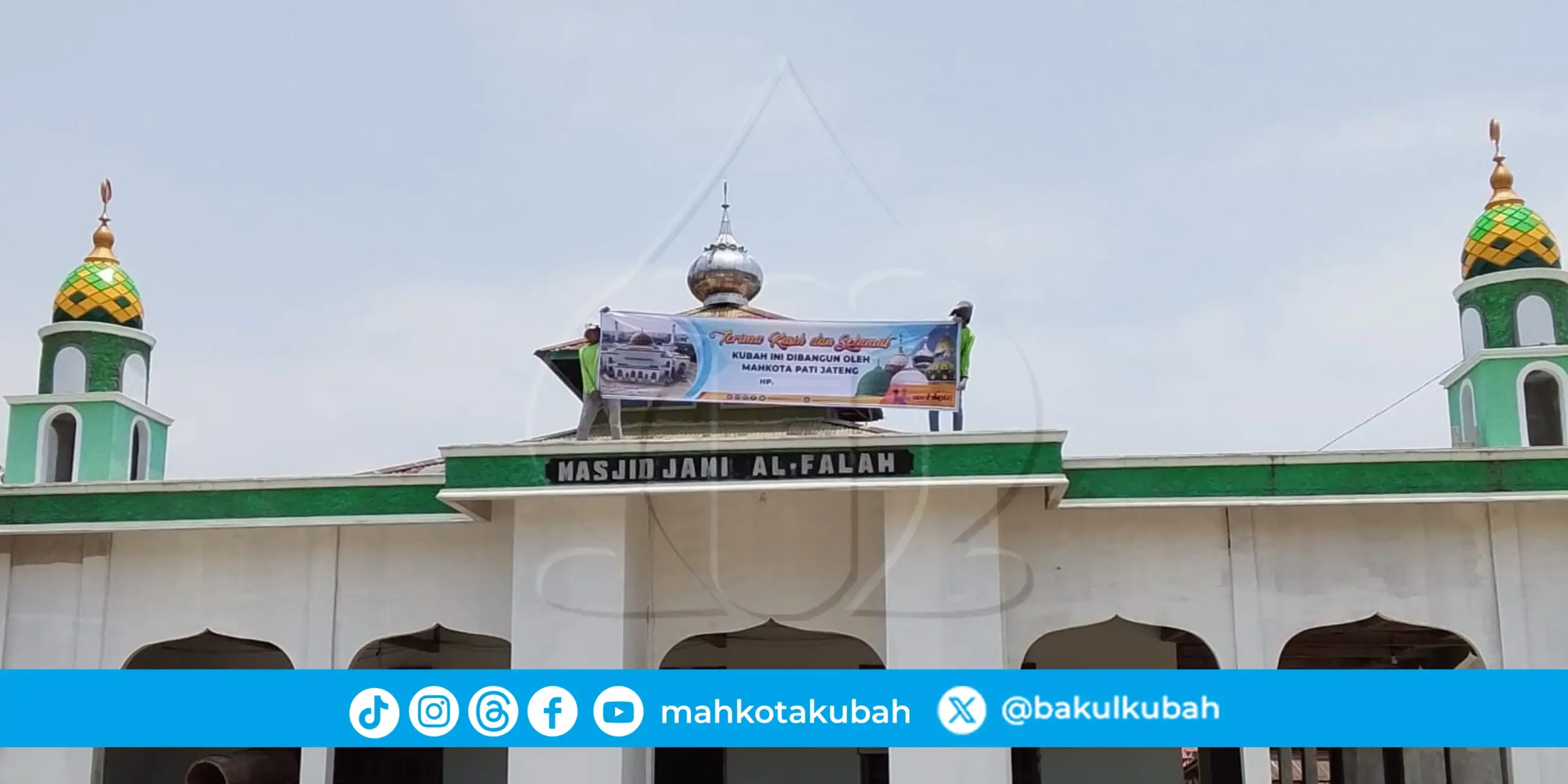 pemasangan di masjid jami' Al Falah desa sritabaang kec. Bolano kab. Parigi Moutong Sulteng_com